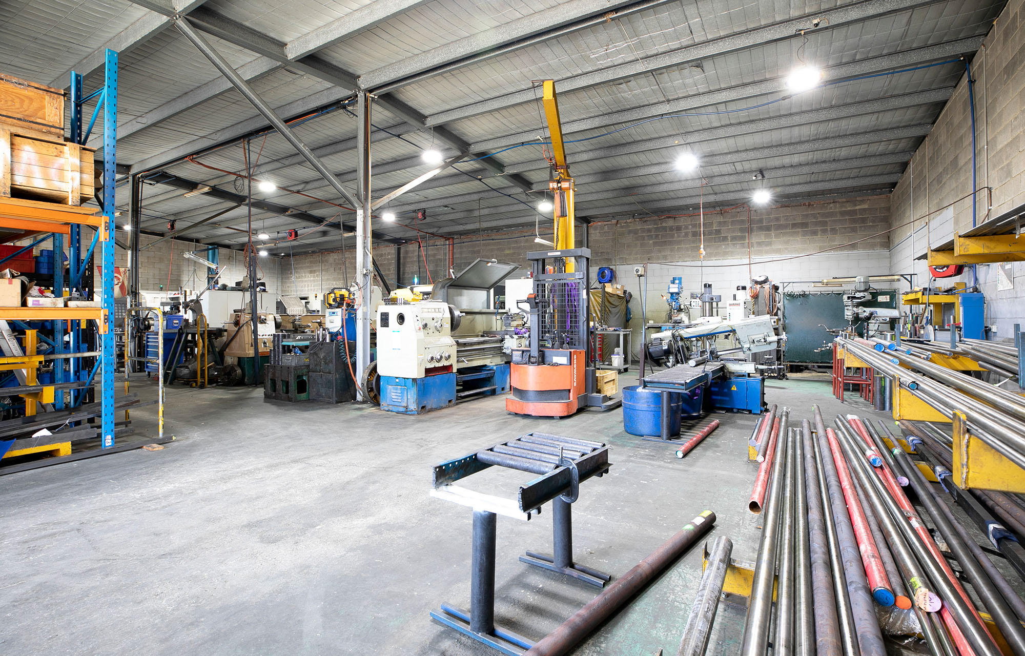 metal fabrication manufacturing factory